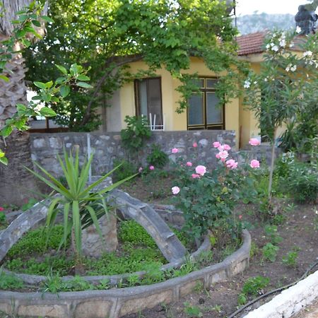 Dalyan Patio Hotel Экстерьер фото