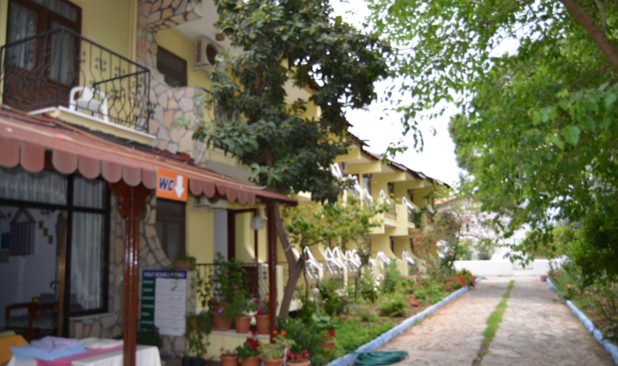 Dalyan Patio Hotel Экстерьер фото